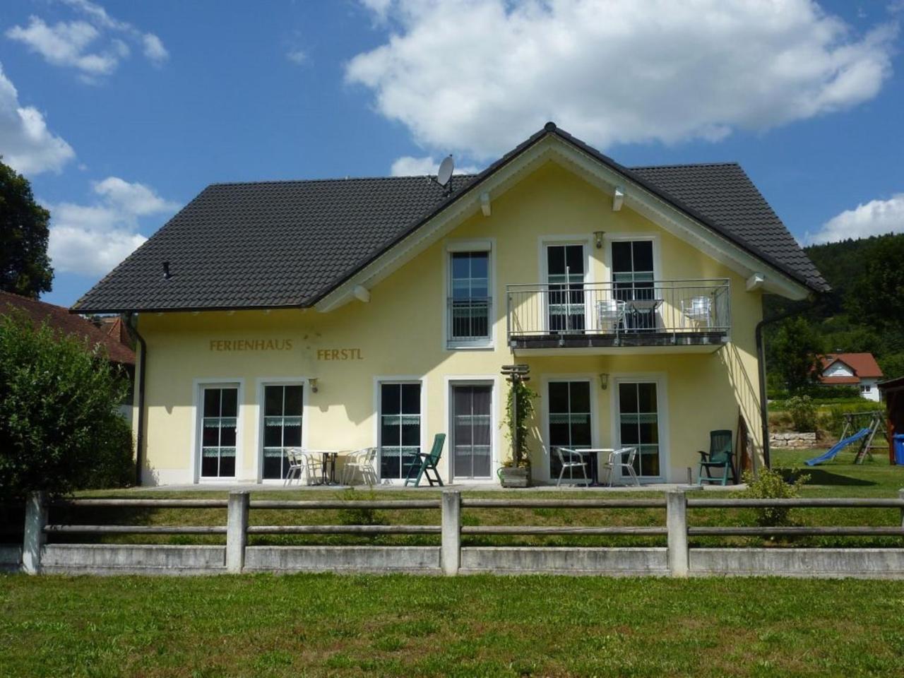 Ferienwohnungen Ferstl Riedenburg Exterior foto